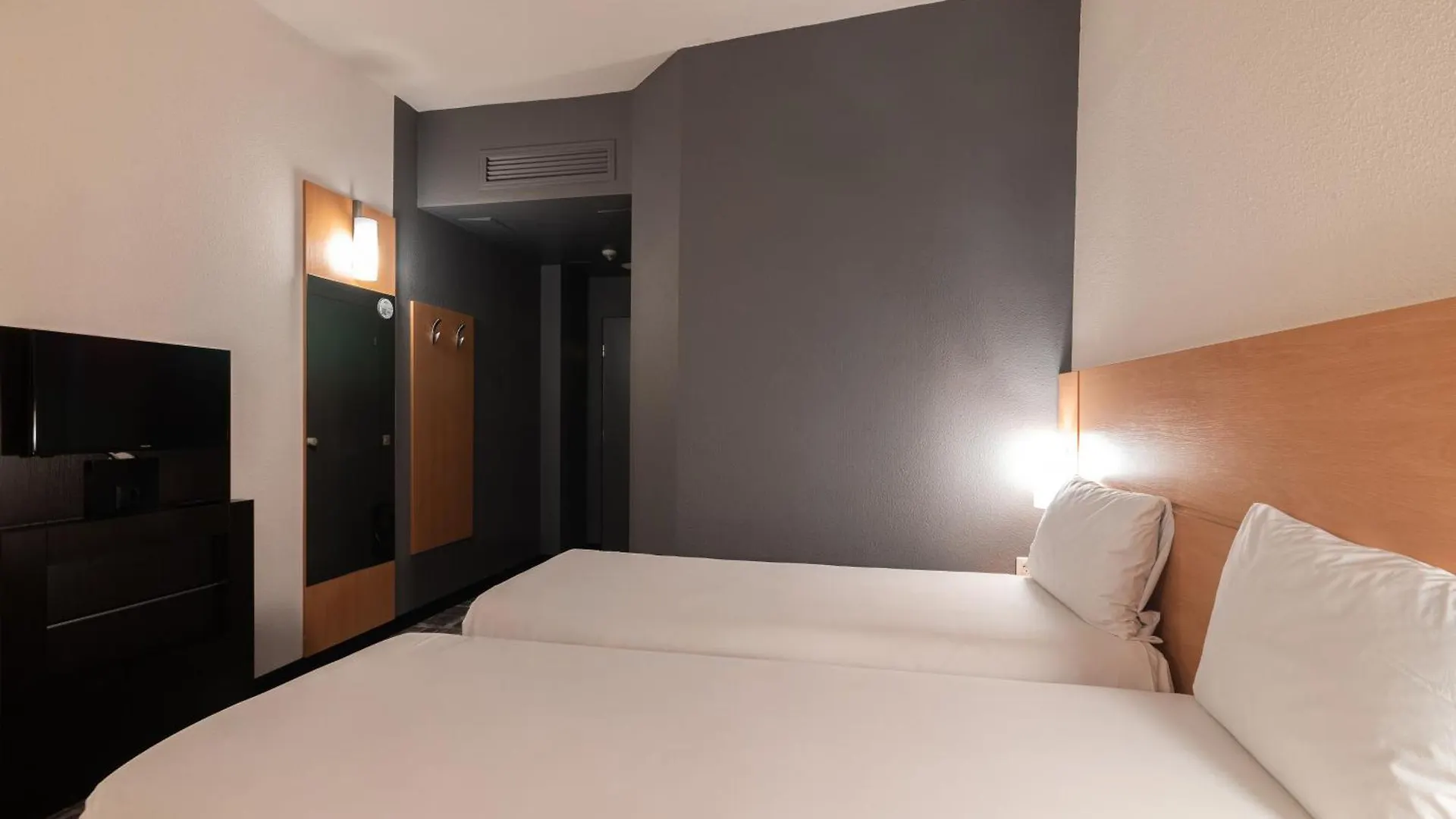 Ibis Astana Hotel