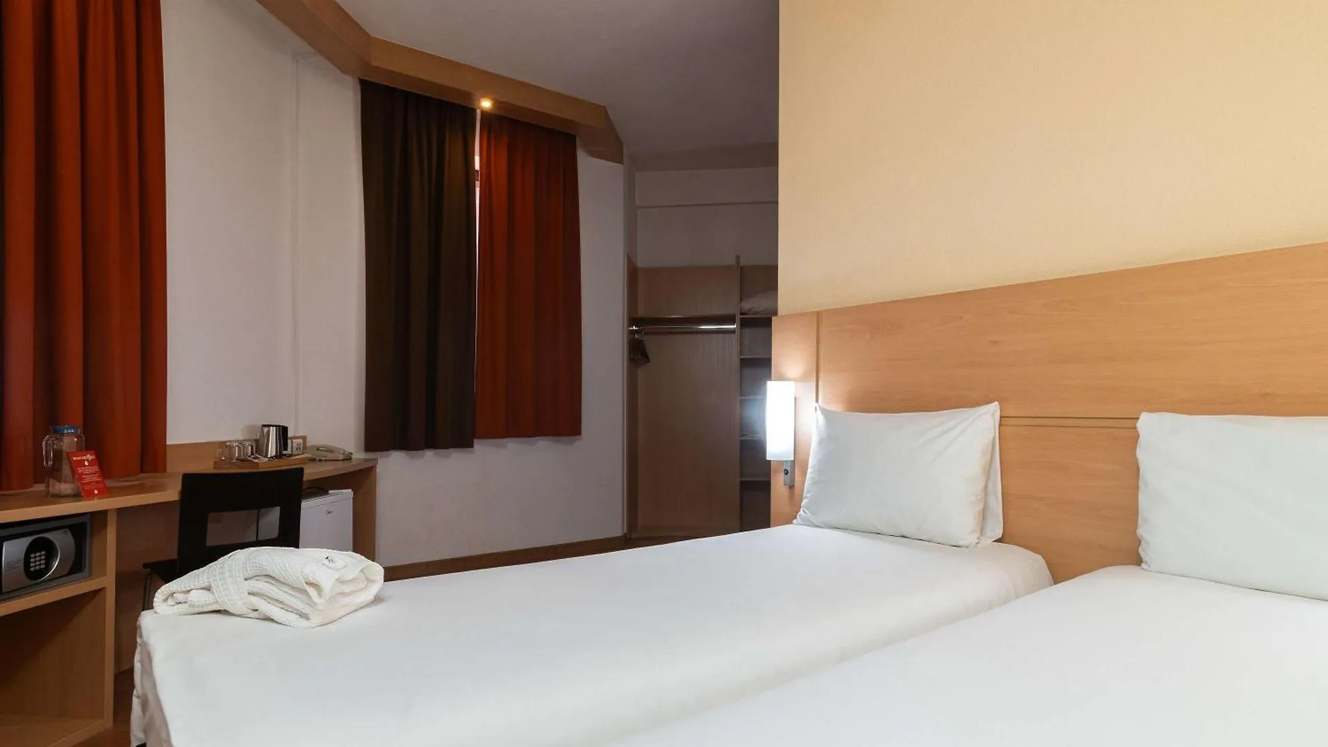 Hotel Ibis Astana 3*,  Kazakhstan