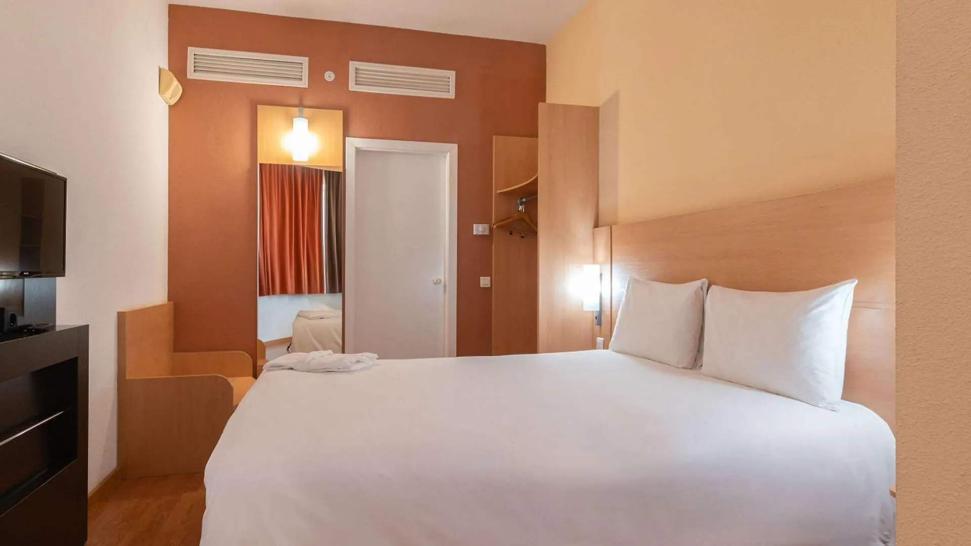 Hotel Ibis Astana